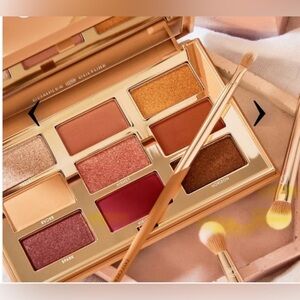 COMPLEX CULTURE Future’s So Bright Eyeshadow Palette